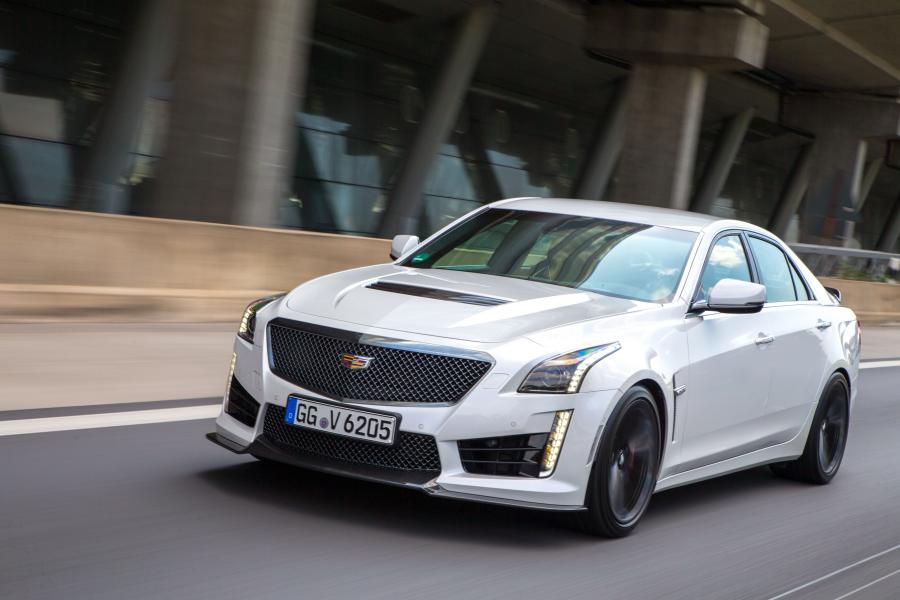  Cadillac CTS-V Carbon Black Edition 2017 года  (WW) (фото 5 из 24)